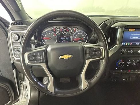 Used 2021 Chevrolet Silverado 2500 LT w/ Convenience Package AWD/4WD image 14
