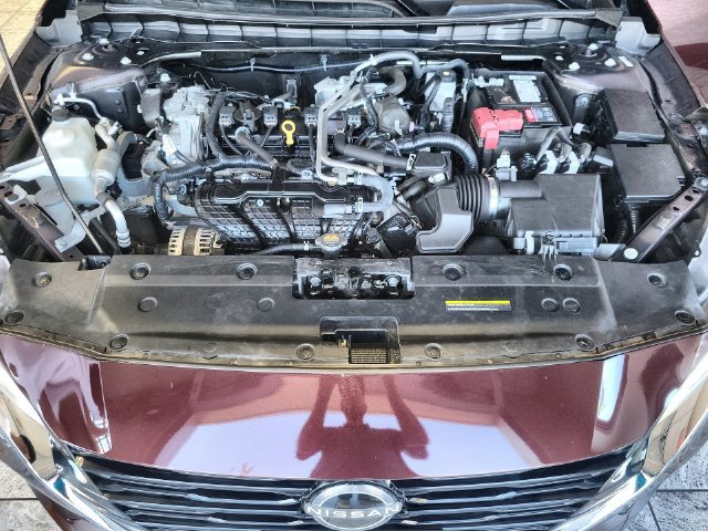 Used 2024 Nissan Altima 2.5 SV FWD image 25