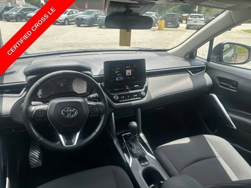 Certified 2023 Toyota Corolla Cross LE FWD image 11