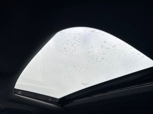 Used 2023 Honda Odyssey Sport image 13