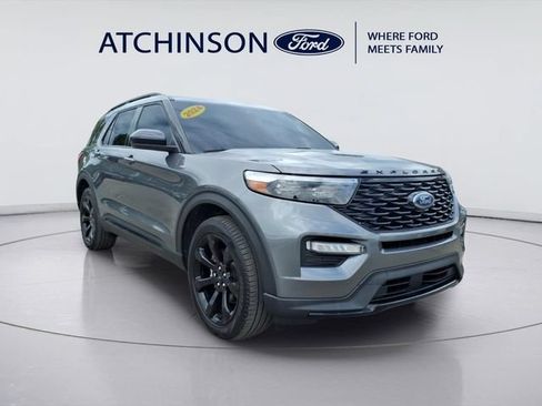 Used 2024 Ford Explorer ST-Line w/ Class IV Trailer Tow Package AWD/4WD image 3