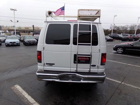 Used 2006 Ford E-250 and Econoline 250 image 3