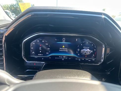 Used 2024 Chevrolet Silverado 1500 LT w/ Safety Package image 21