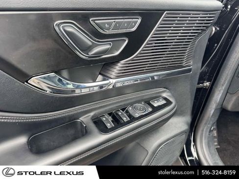 Used 2022 Lincoln Corsair AWD w/ Equipment Group 101A image 18