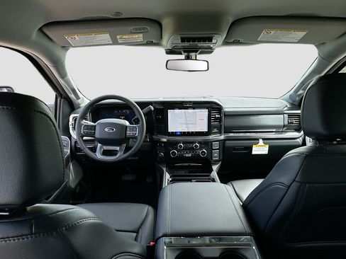New 2026 Ford F250 4x4 Crew Cab Super Duty image 16