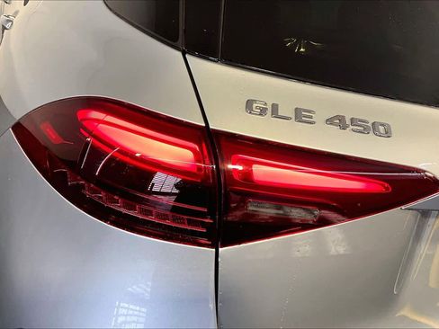 New 2026 Mercedes-Benz GLE 450 4MATIC image 5