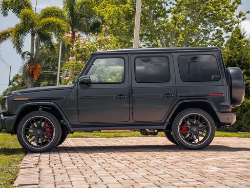 Used 2025 Mercedes-Benz G 63 AMG 4MATIC image 2