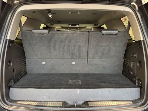 Used 2018 GMC Yukon SLT image 14