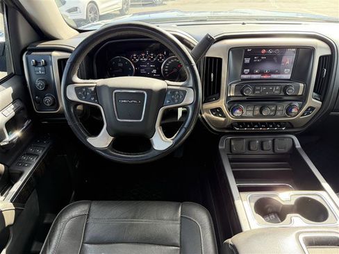 Used 2015 GMC Sierra 1500 Denali w/ Driver Alert Package image 9
