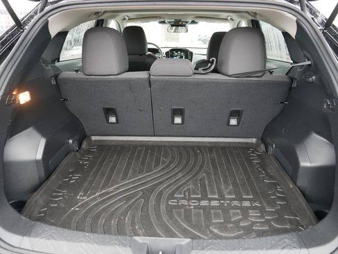 Used 2024 Subaru Crosstrek 2.0i Premium image 18