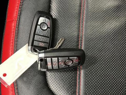 Used 2019 Ford F150 Lariat w/ Equipment Group 502A Luxury image 21