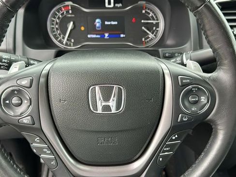 Used 2023 Honda Ridgeline RTL-E image 13