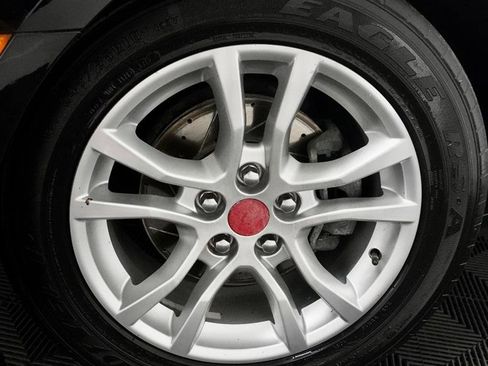 Used 2013 Chevrolet Camaro LT image 3