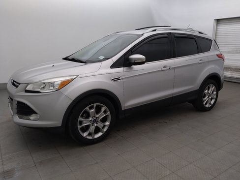 Used 2014 Ford Escape Titanium FWD image 2