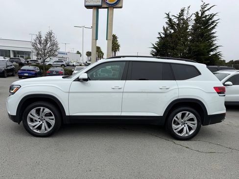 Used 2023 Volkswagen Atlas SE w/ Panoramic Sunroof Package AWD/4WD image 2