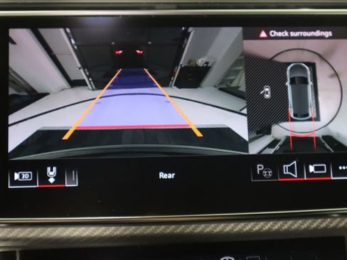 Certified 2024 Audi RS Q8 AWD/4WD image 18