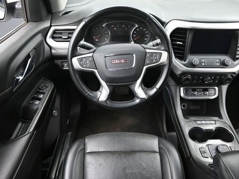 Used 2023 GMC Acadia SLT AWD/4WD image 15