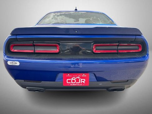 Used 2018 Dodge Challenger SXT Plus image 7