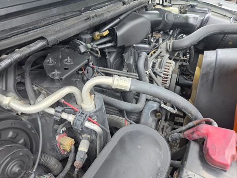 Used 2003 Ford F250 XLT RWD image 22
