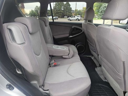 Used 2006 Toyota RAV4 4WD image 36