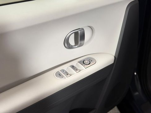 Used 2024 Hyundai Ioniq 5 SEL image 22