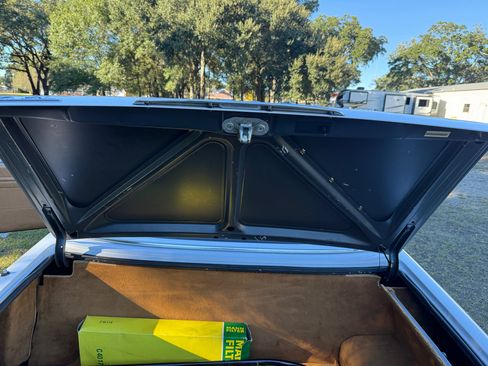 Used 1989 Mercedes-Benz 560 SL image 29