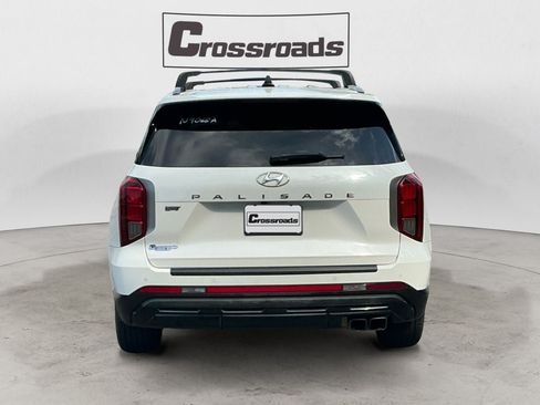 Used 2023 Hyundai Palisade XRT FWD image 4
