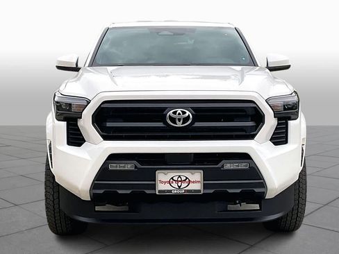 New 2026 Toyota Tacoma SR5 image 3