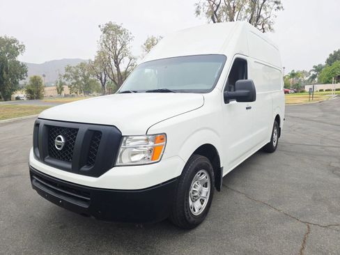 Used 2017 Nissan NV 2500 SV w/ Technology Package image 3