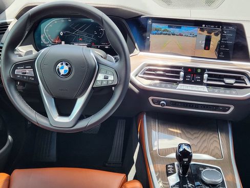 Used 2023 BMW X5 xDrive40i w/ Premium Package AWD/4WD image 33