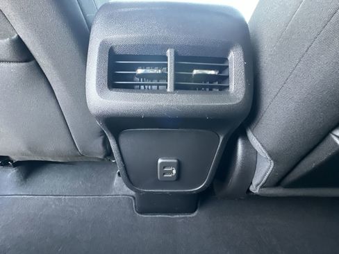 Used 2018 GMC Terrain SLE w/ Driver Convenience Package image 21