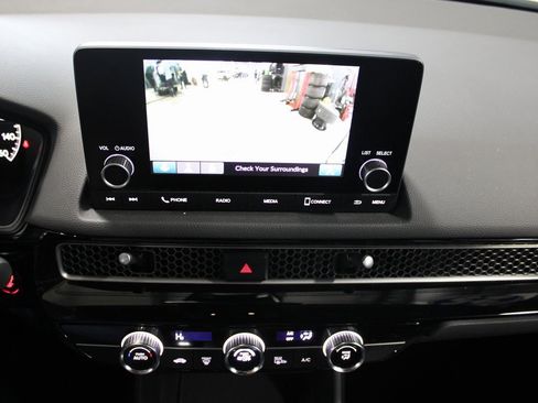 Certified 2025 Honda Civic Sport image 27