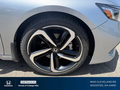 Used 2022 Honda Accord Sport image 5