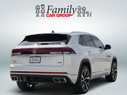 Used 2025 Volkswagen Atlas Cross Sport SEL Premium R-Line AWD/4WD image 4