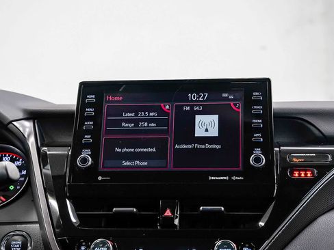 Used 2022 Toyota Camry XSE FWD image 14