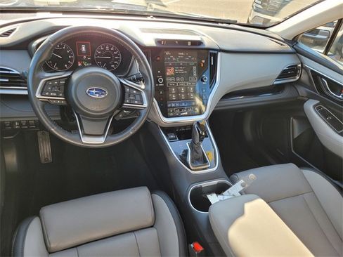 Used 2023 Subaru Outback Limited image 13