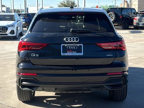 Used 2020 Audi Q3 2.0T Premium w/ Convenience Package image 6