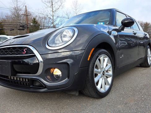 Used 2018 MINI Cooper Clubman S image 3