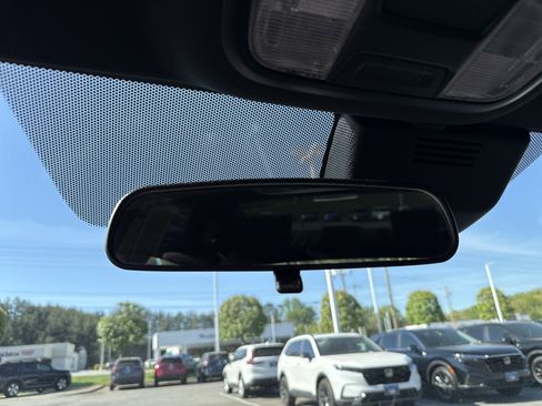 Certified 2022 Honda Accord Sport image 27