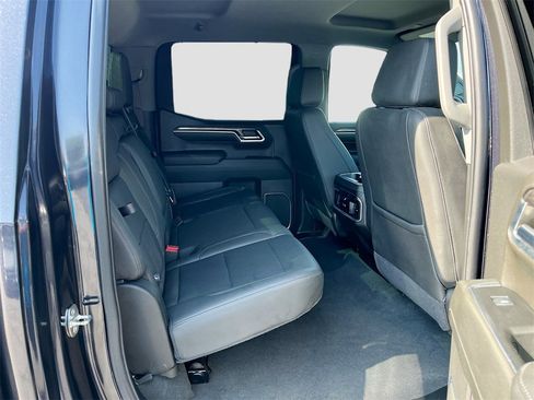 Used 2024 Chevrolet Silverado 1500 LTZ image 28