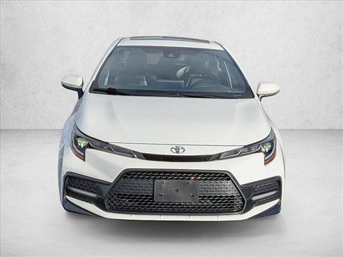 Used 2022 Toyota Corolla XSE image 2