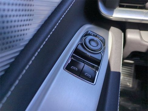 Certified 2023 Chevrolet Corvette Stingray Preferred Cpe w/ 2LT image 27