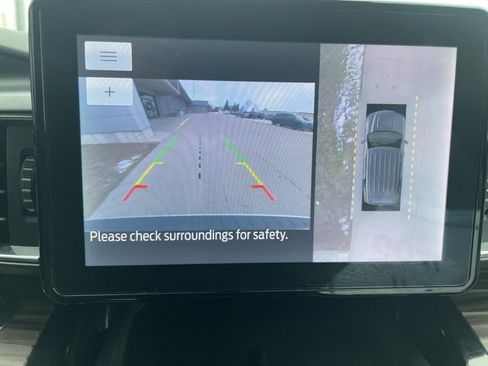 Used 2023 Ford Explorer Limited w/ Equipment Group 301A image 27