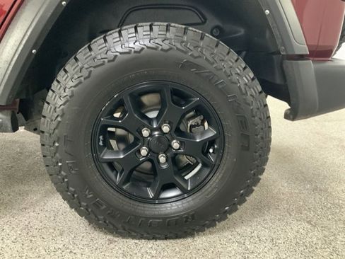 Used 2021 Jeep Wrangler Unlimited Sport image 10