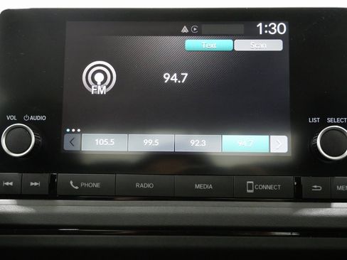 Used 2023 Honda Accord EX image 17