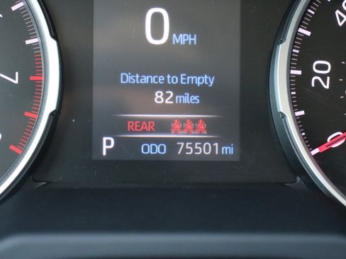 Certified 2022 Toyota RAV4 LE FWD image 24