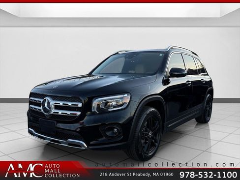 Used 2021 Mercedes-Benz GLB 250 4MATIC w/ Premium Package image 1