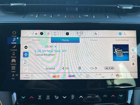 New 2026 Jeep Grand Cherokee Altitude AWD/4WD image 19