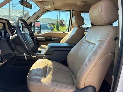 Used 2016 Ford F250 Lariat w/ Chrome Package AWD/4WD image 10