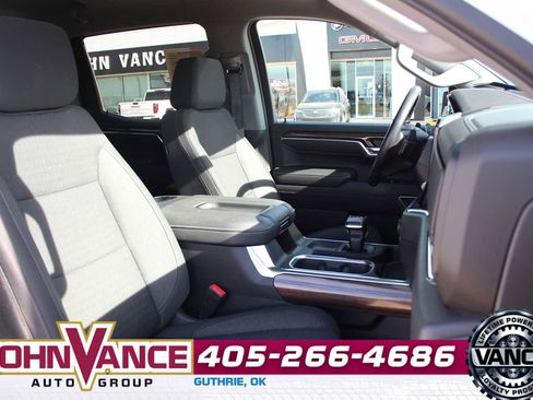 Used 2022 Chevrolet Silverado 1500 LT Trail Boss image 19